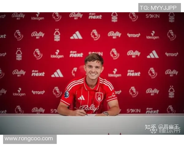 全球足球冷门明星排行榜揭晓各国球员惊艳表现引发热议